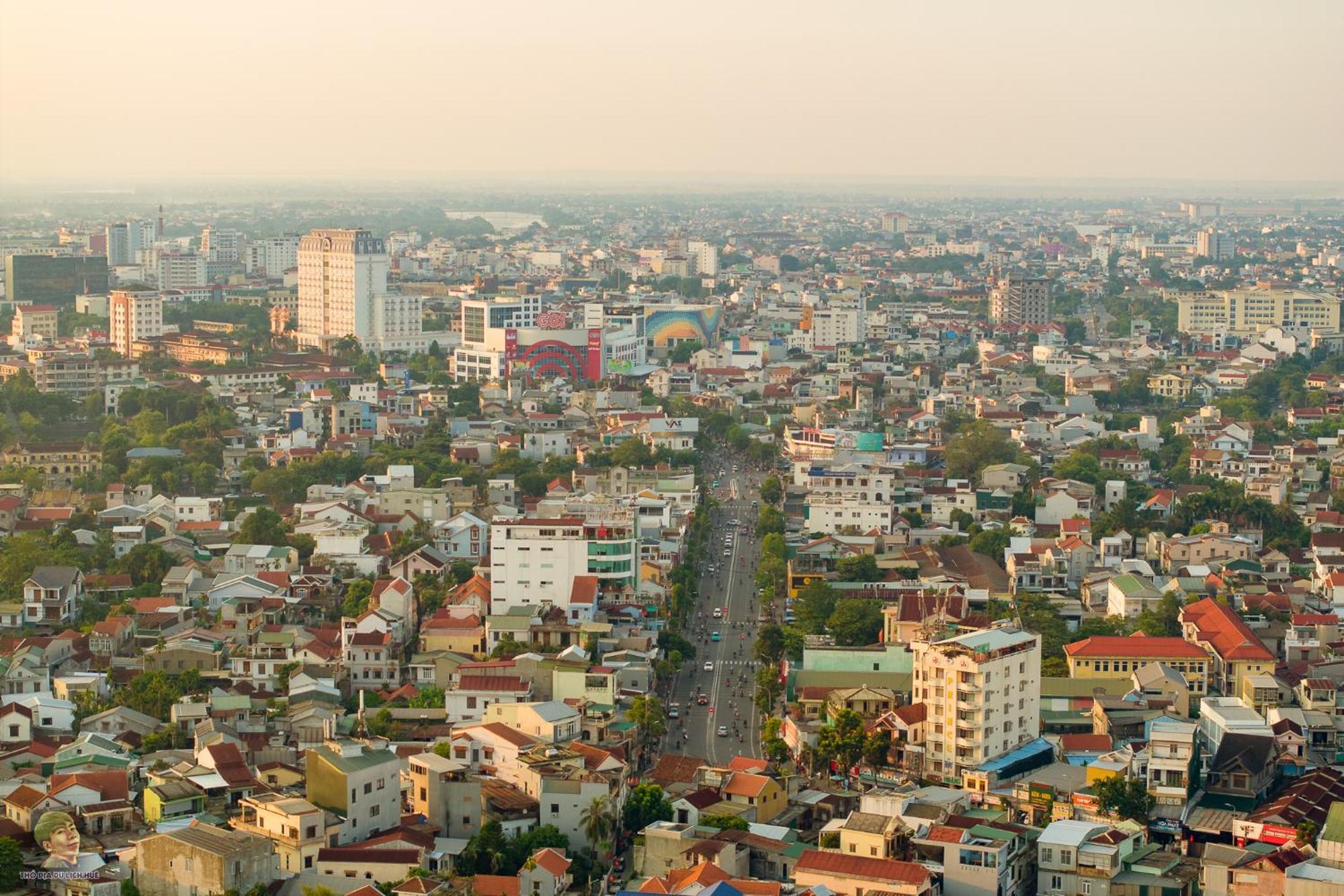 Vina Spa Hotel Hue Buitenkant foto