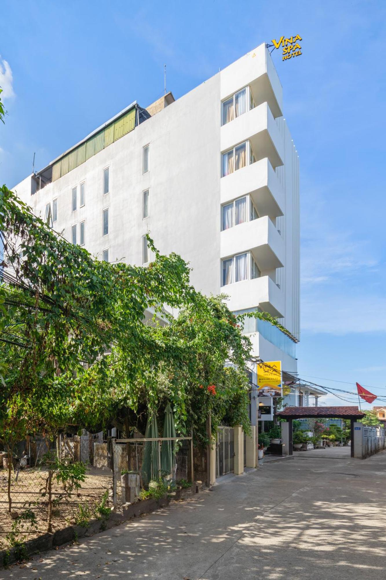 Vina Spa Hotel Hue Buitenkant foto