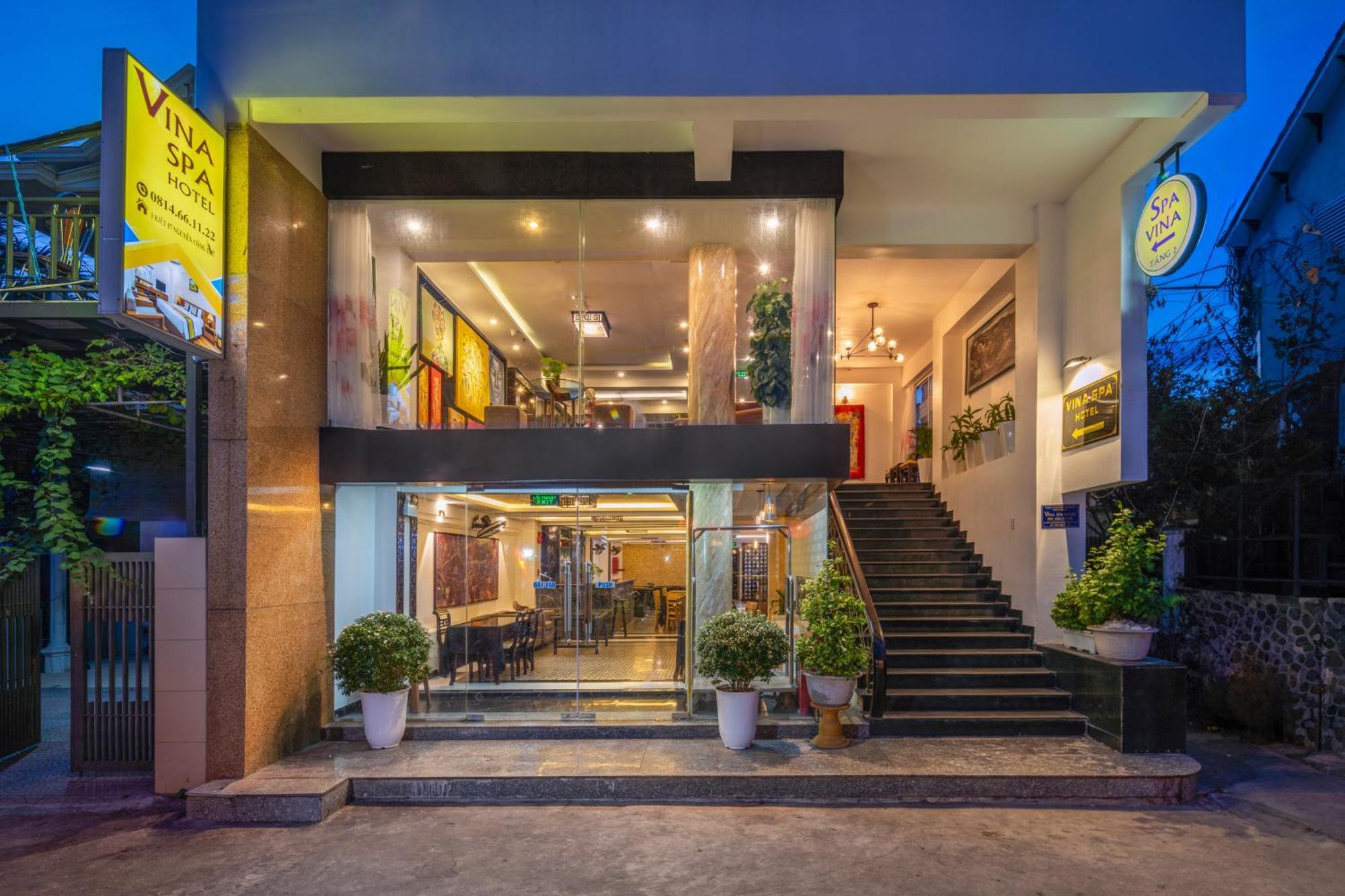 Vina Spa Hotel Hue Buitenkant foto