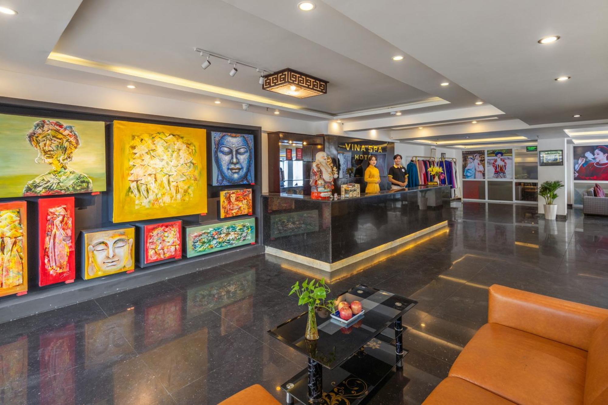 Vina Spa Hotel Hue Buitenkant foto